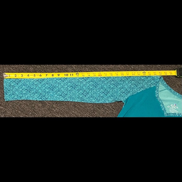 Women’s KUHL Long Sleeve V-Neck Shirt Size Small - Picture 8 of 9